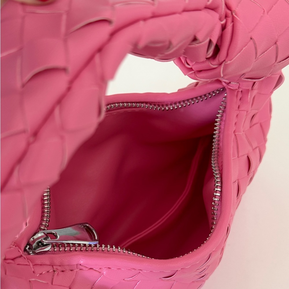 Pink Purse - Picture 6 of 9